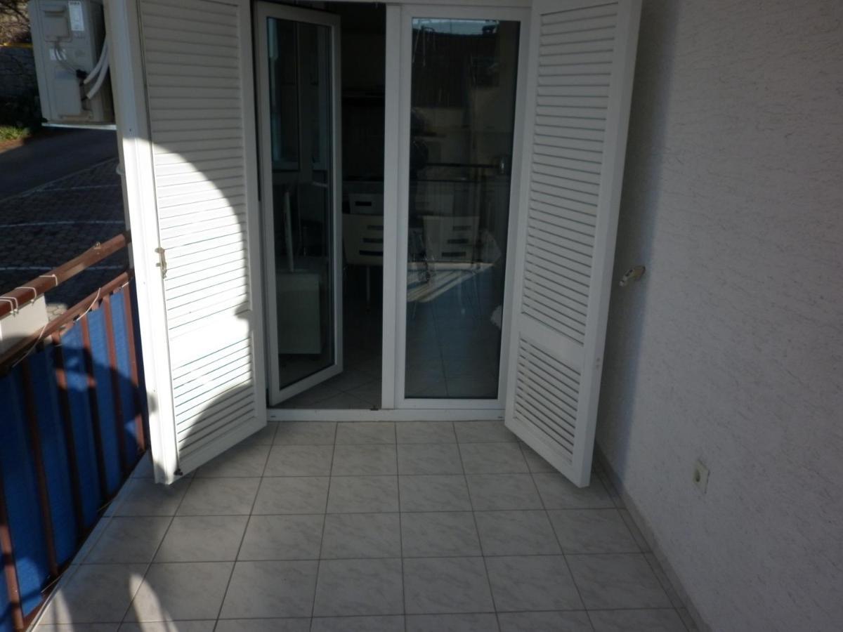 Apartment Antoncic Dramalj Exterior photo