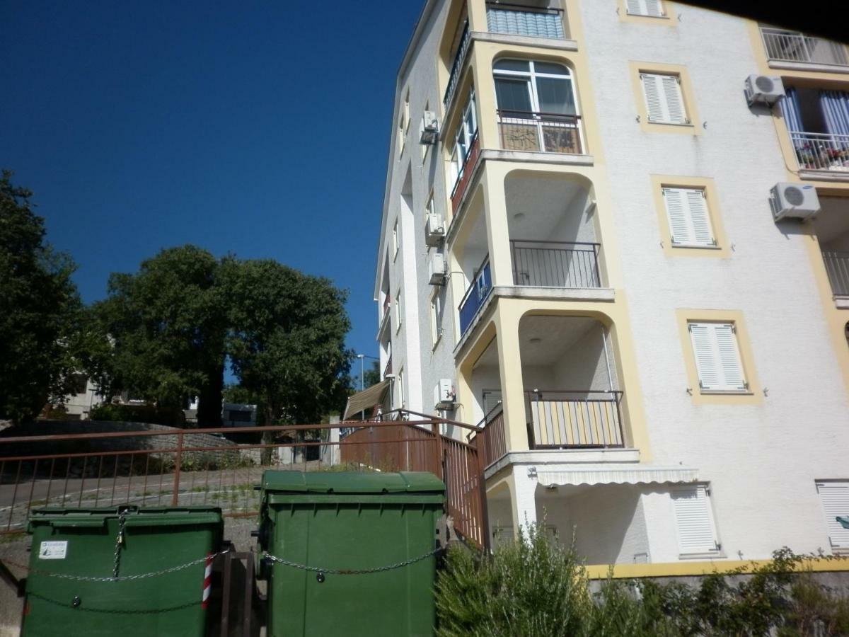 Apartment Antoncic Dramalj Exterior photo