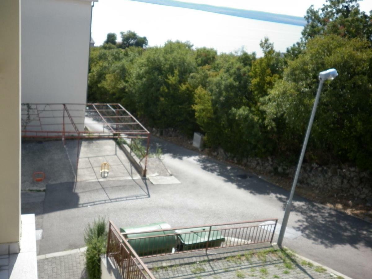 Apartment Antoncic Dramalj Exterior photo