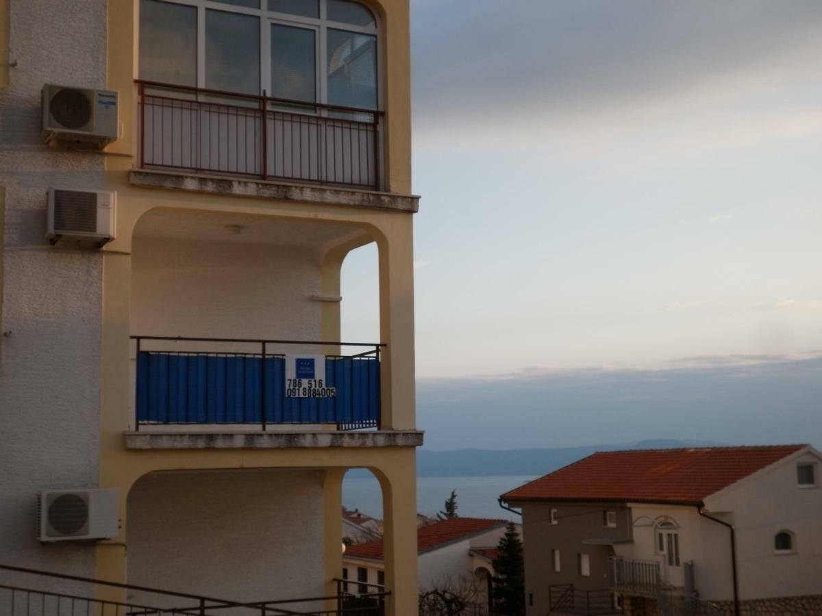 Apartment Antoncic Dramalj Exterior photo